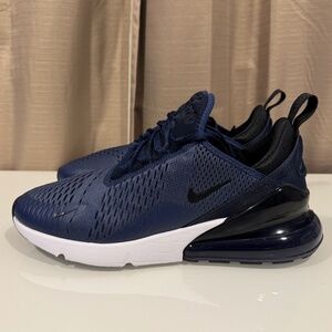 Nike Air Max 270 (Mens sz 10.5)